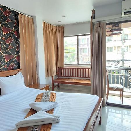 Royal Sweet Hotel Patong Esterno foto