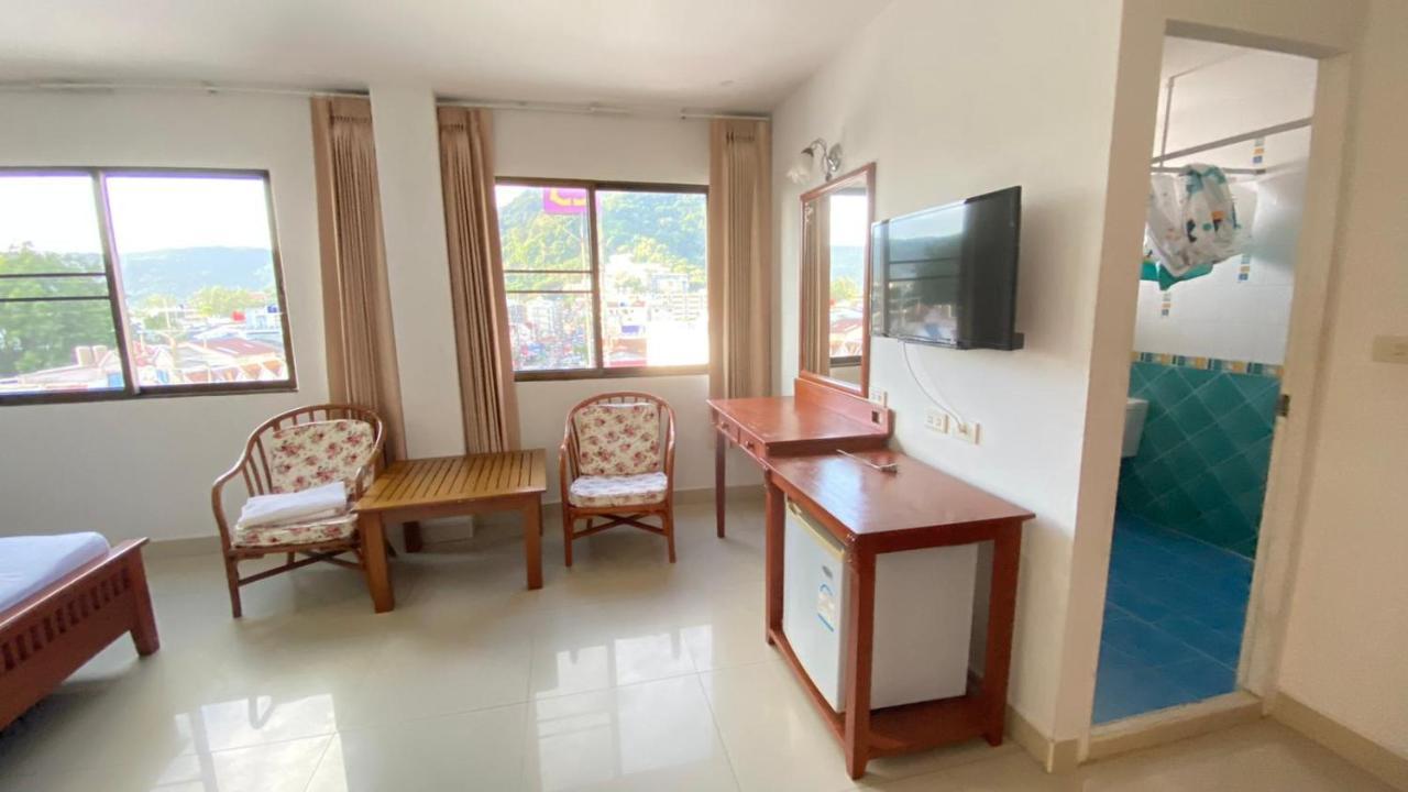 Royal Sweet Hotel Patong Esterno foto
