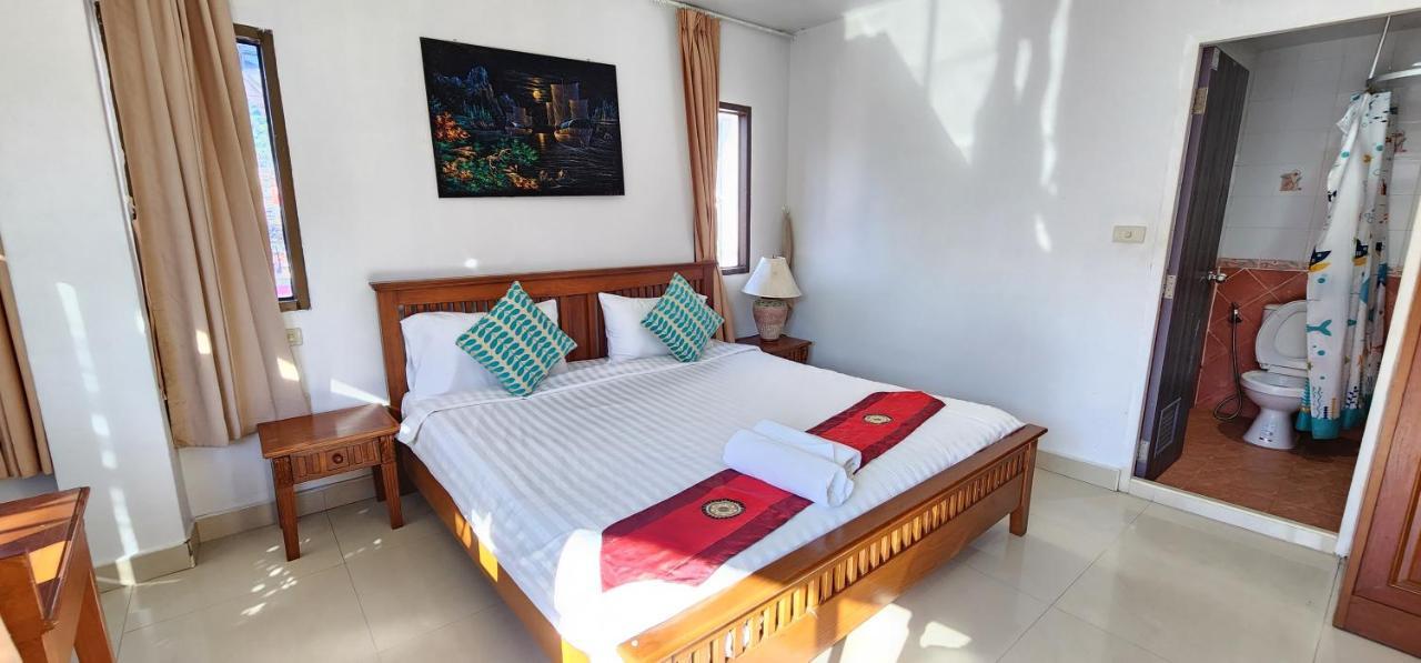 Royal Sweet Hotel Patong Esterno foto