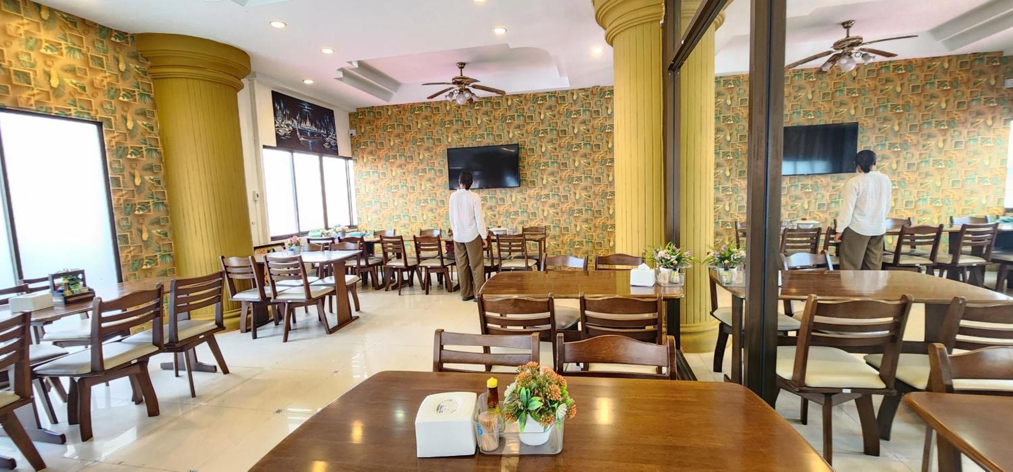 Royal Sweet Hotel Patong Esterno foto
