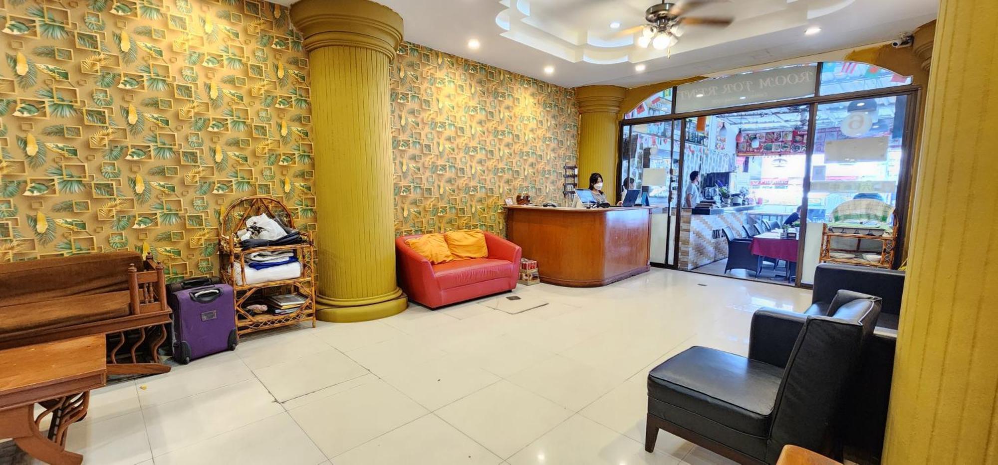 Royal Sweet Hotel Patong Esterno foto