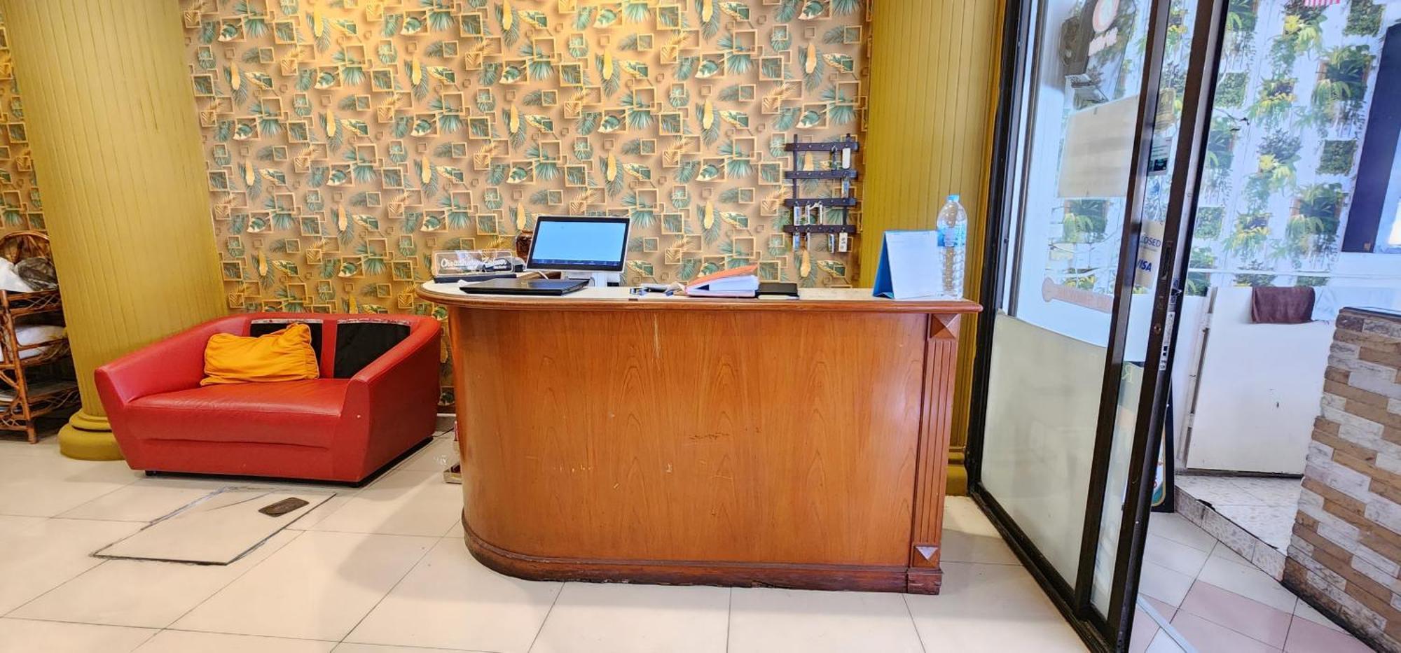 Royal Sweet Hotel Patong Esterno foto