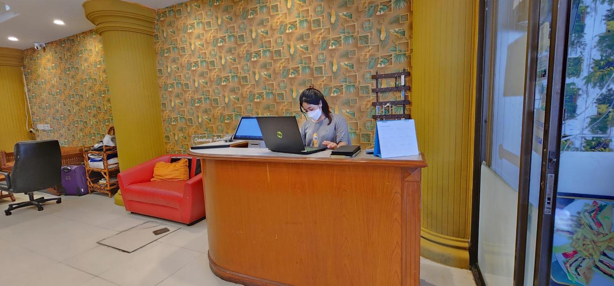 Royal Sweet Hotel Patong Esterno foto
