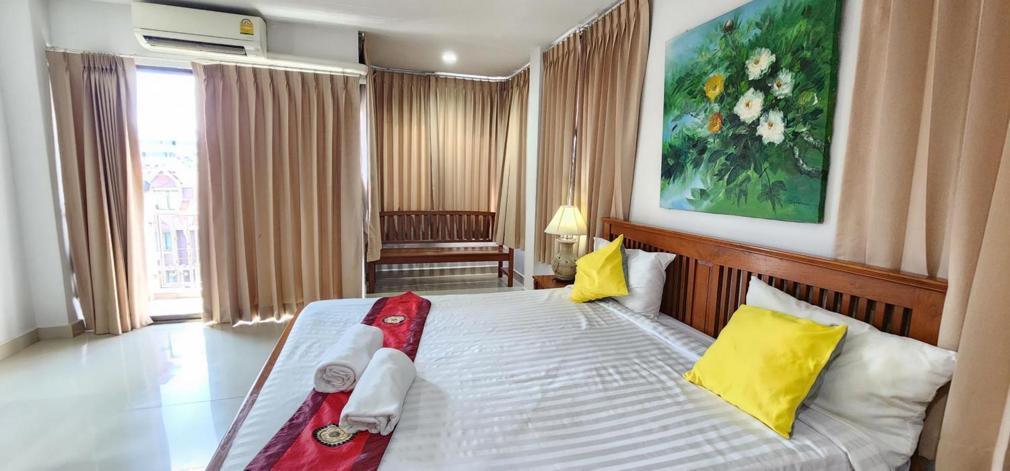 Royal Sweet Hotel Patong Esterno foto