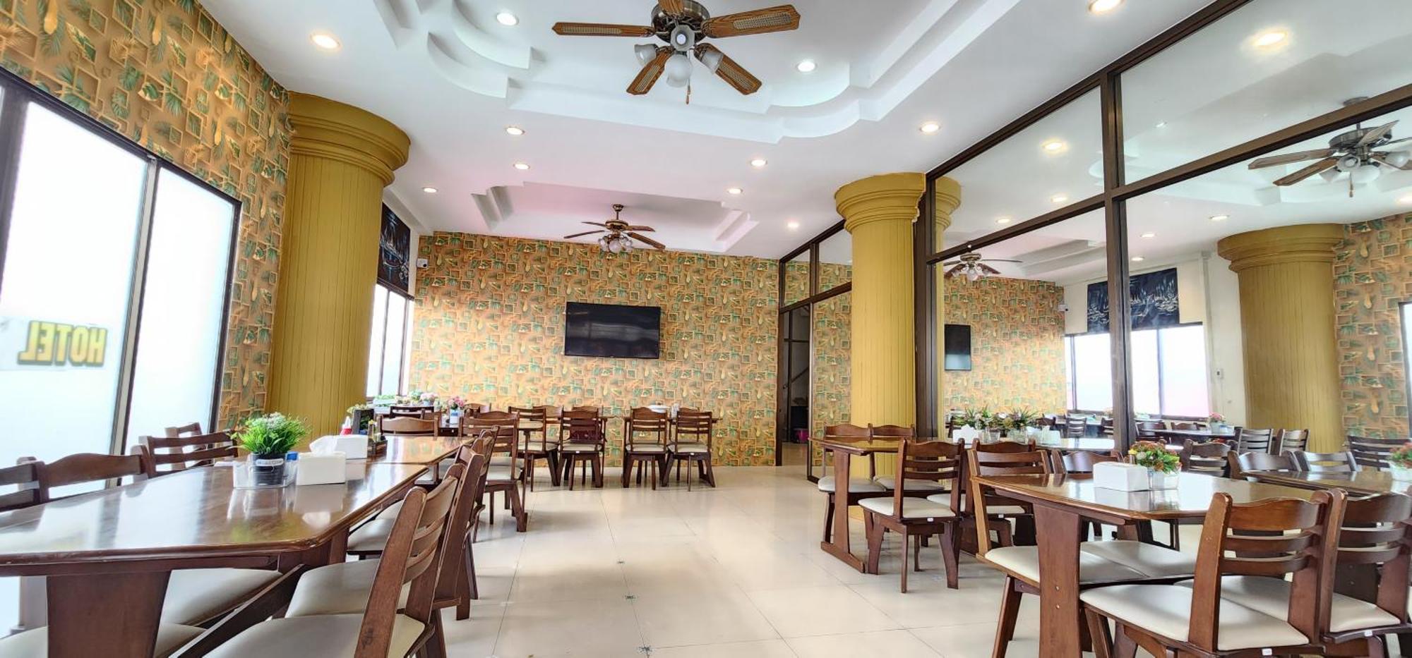 Royal Sweet Hotel Patong Esterno foto