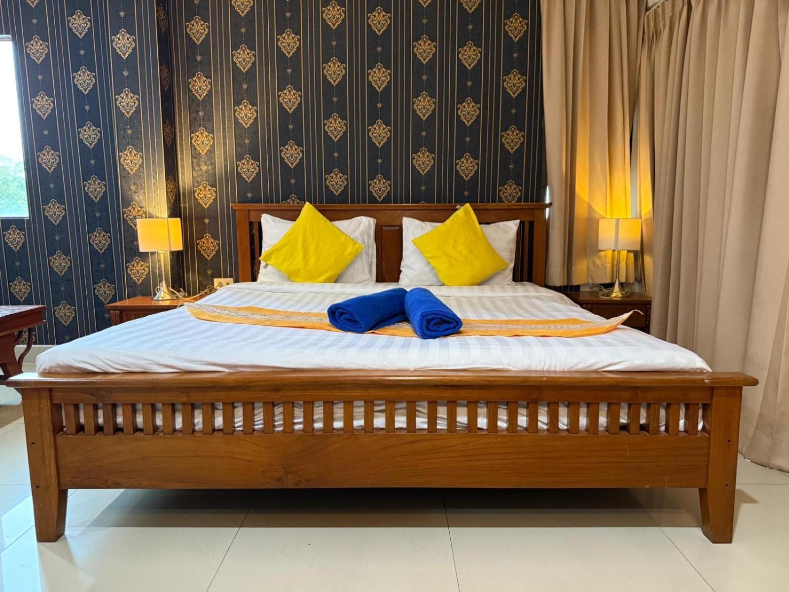 Royal Sweet Hotel Patong Esterno foto